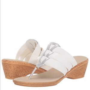 Onex sandal